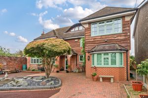 Photo 23- click for photo gallery